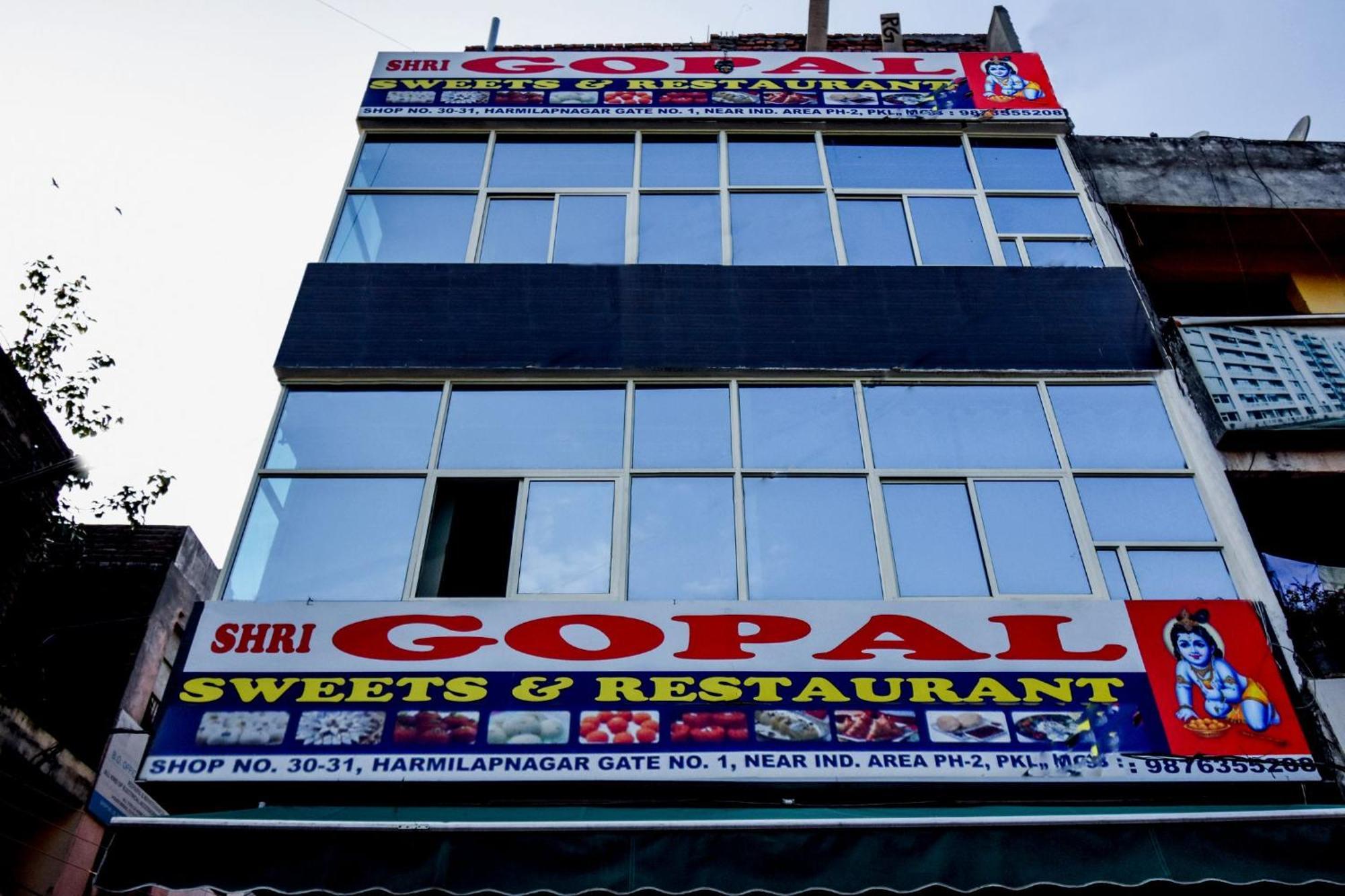 SPOT ON 65851 Hotel Hi Tech Panchkula Buitenkant foto